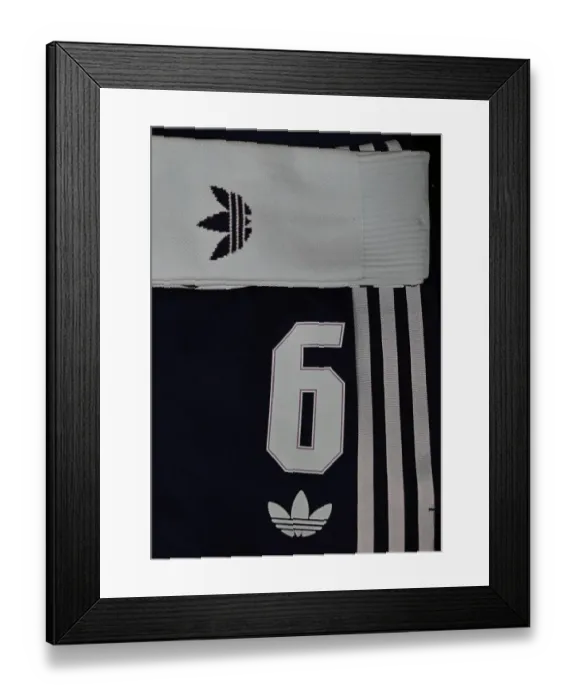 Framed Print : Washington Spirit v Arsenal Women: Pre Season Friendly