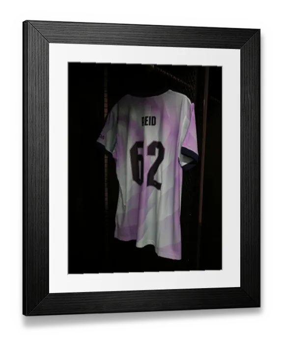 Framed Print : Washington Spirit v Arsenal Women: Pre Season Friendly