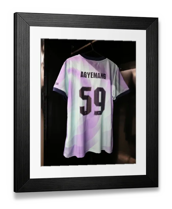 Framed Print : Washington Spirit v Arsenal Women: Pre Season Friendly Framed Print : Washington Spirit v Arsenal Women: Pre Season Friendly