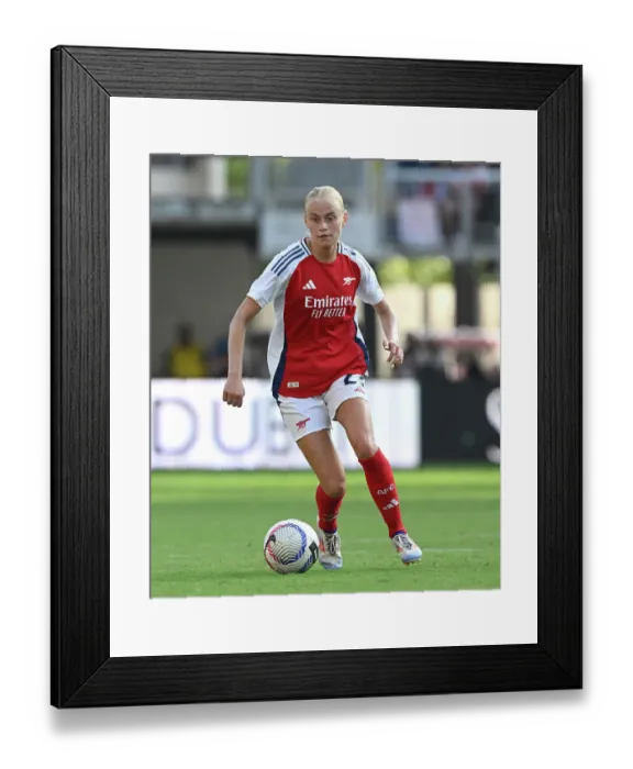 Framed Print : Arsenal Women v Chelsea Women: Pre Season Friendly
