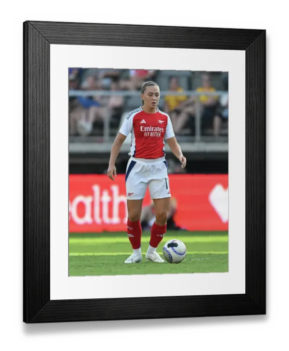 Framed Print : Arsenal Women v Chelsea Women: Pre Season Friendly Framed Print : Arsenal Women v Chelsea Women: Pre Season Friendly
