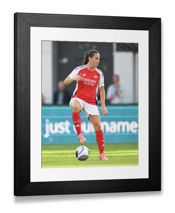 Framed Print : Arsenal Women v Chelsea Women: Pre Season Friendly Framed Print : Arsenal Women v Chelsea Women: Pre Season Friendly