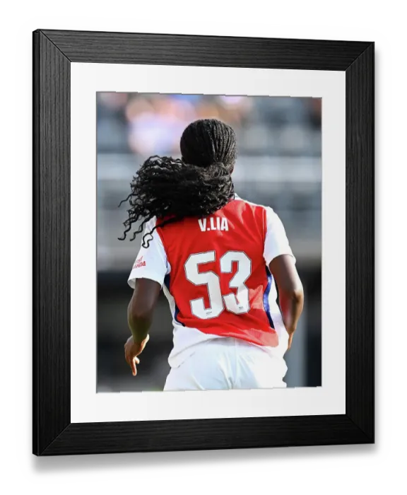 Framed Print : Arsenal Women v Chelsea Women: Pre Season Friendly Framed Print : Arsenal Women v Chelsea Women: Pre Season Friendly