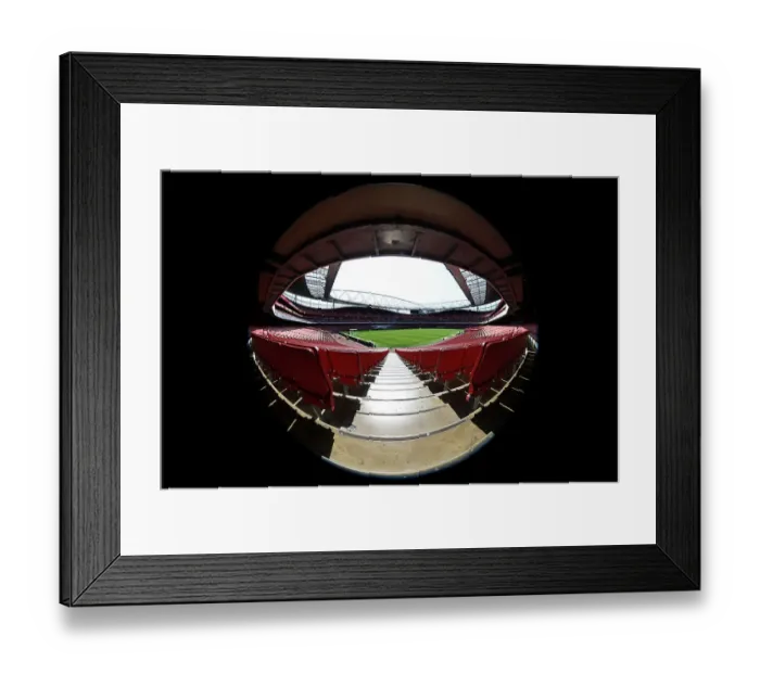 Framed Print : Arsenal FC v Wolverhampton Wanderers FC - Premier League
