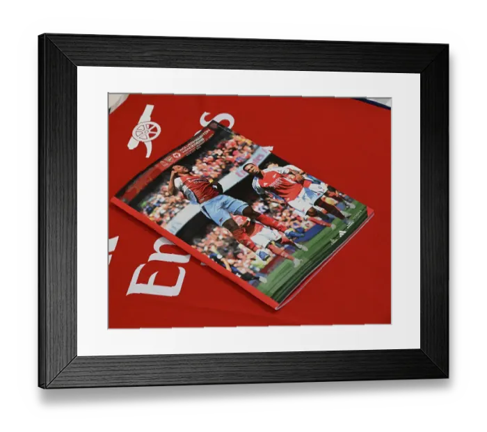 Framed Print : Arsenal FC v Wolverhampton Wanderers FC - Premier League