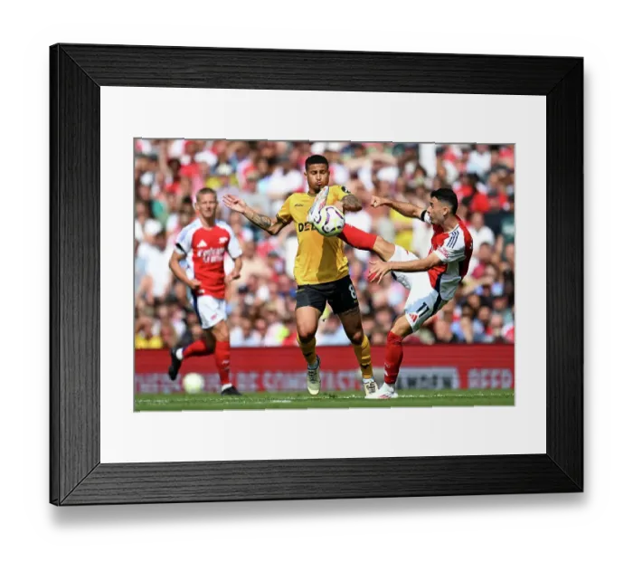 Framed Print : Arsenal FC v Wolverhampton Wanderers FC - Premier League