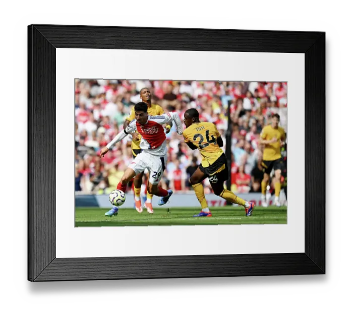 Framed Print : Arsenal FC v Wolverhampton Wanderers FC - Premier League