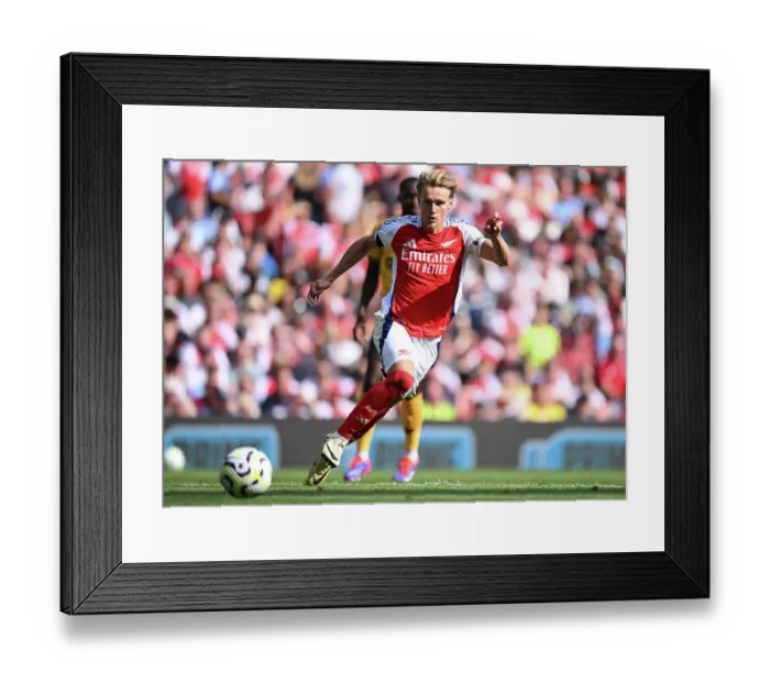 Framed Print : Arsenal FC v Wolverhampton Wanderers FC - Premier League Framed Print : Arsenal FC v Wolverhampton Wanderers FC - Premier League