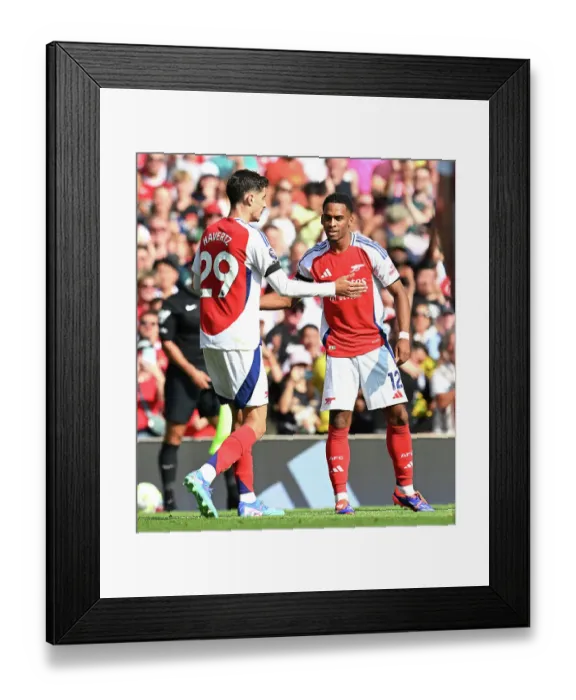 Framed Print : Arsenal FC v Wolverhampton Wanderers FC - Premier League Framed Print : Arsenal FC v Wolverhampton Wanderers FC - Premier League