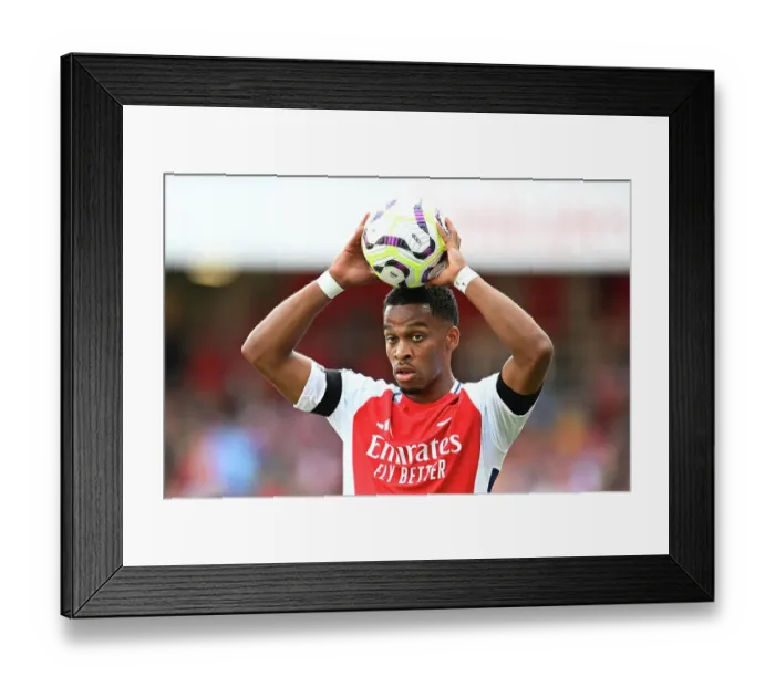 Framed Print : Arsenal FC v Wolverhampton Wanderers FC - Premier League