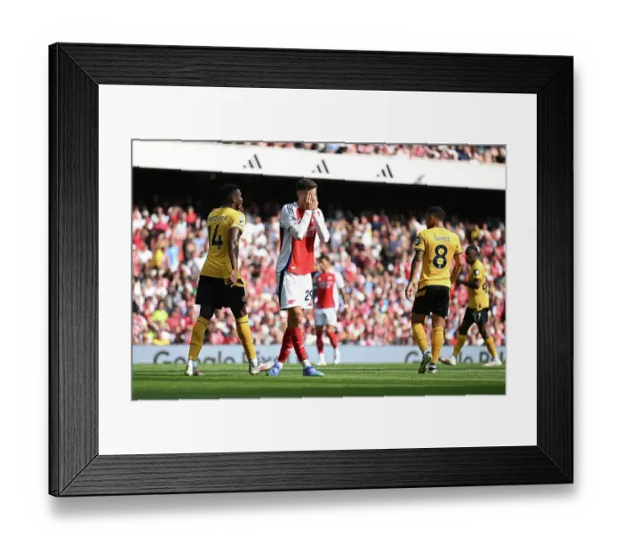 Framed Print : Arsenal FC v Wolverhampton Wanderers FC - Premier League Framed Print : Arsenal FC v Wolverhampton Wanderers FC - Premier League