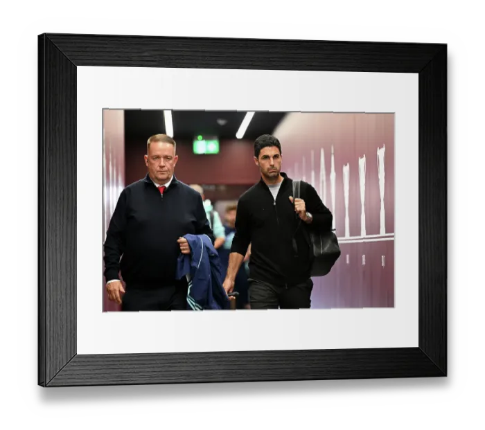 Framed Print : Aston Villa FC v Arsenal FC - Premier League