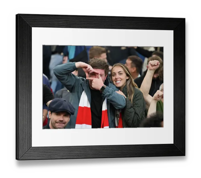 Framed Print : Aston Villa FC v Arsenal FC - Premier League Framed Print : Aston Villa FC v Arsenal FC - Premier League