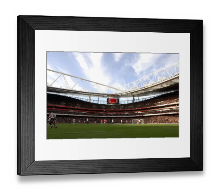 Framed Print : Arsenal's Triumph: 3-0 Over Tottenham Hotspur at Emirates Stadium (2006) Framed Print : Arsenal's Triumph: 3-0 Over Tottenham Hotspur at Emirates Stadium (2006)