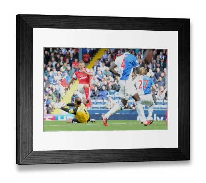 Framed Print : Andrey Arshavin shoots past Blackburn goalkeeper Paul Robinson to score the 2nd Arsenal goal Framed Print : Andrey Arshavin shoots past Blackburn goalkeeper Paul Robinson to score the 2nd Arsenal goal