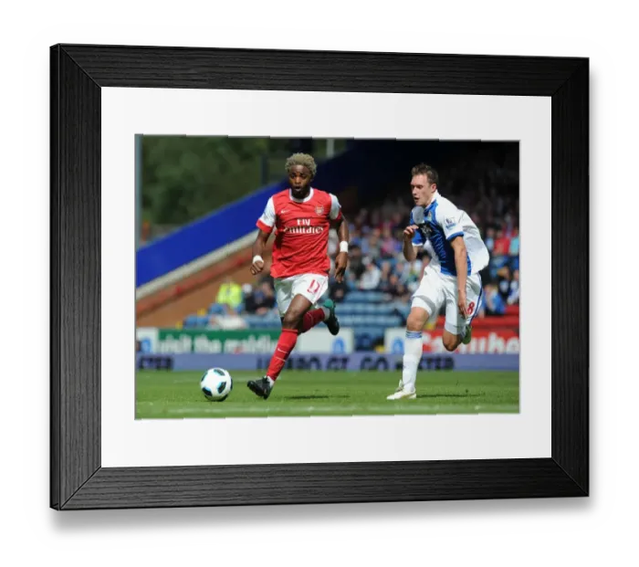 Framed Print : Alex Song (Arsenal) Phil Jones (Blackburn). Blackburn Rovers 1: 2 Arsenal Framed Print : Alex Song (Arsenal) Phil Jones (Blackburn). Blackburn Rovers 1: 2 Arsenal