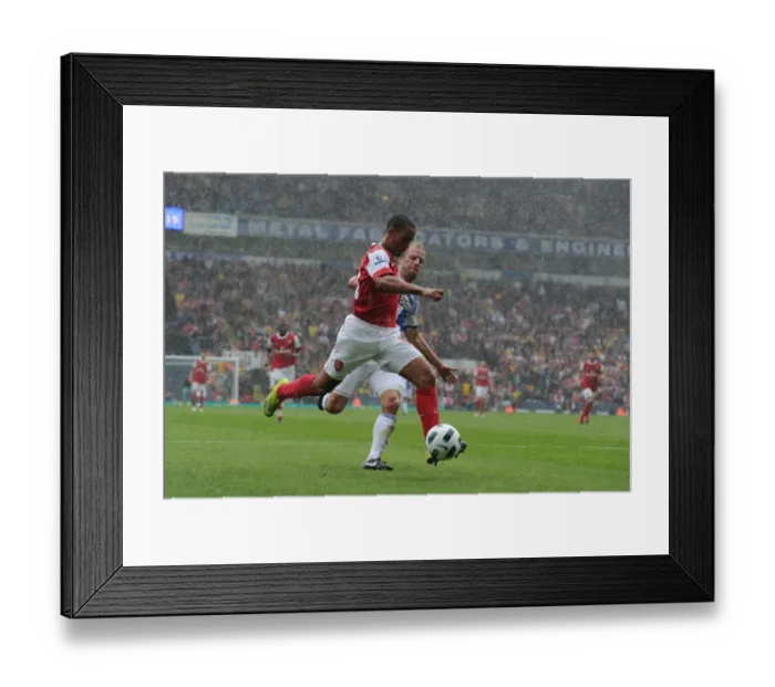 Framed Print : Theo Walcott's Stunner: Arsenal's First Goal vs. Blackburn (28 / 8 / 2010)