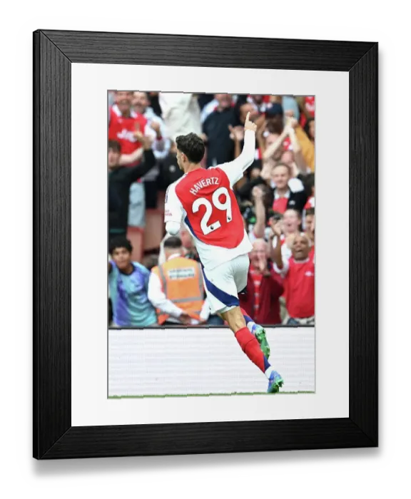 Framed Print : Arsenal FC v Brighton & Hove Albion FC - Premier League Framed Print : Arsenal FC v Brighton & Hove Albion FC - Premier League