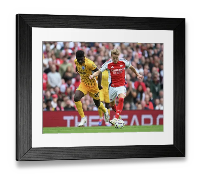 Framed Print : Arsenal FC v Brighton & Hove Albion FC - Premier League Arsenal FC v Brighton & Hove Albion FC - Premier League Framed Print : Arsenal FC v Brighton & Hove Albion FC - Premier League Arsenal FC v Brighton & Hove Albion FC - Premier League