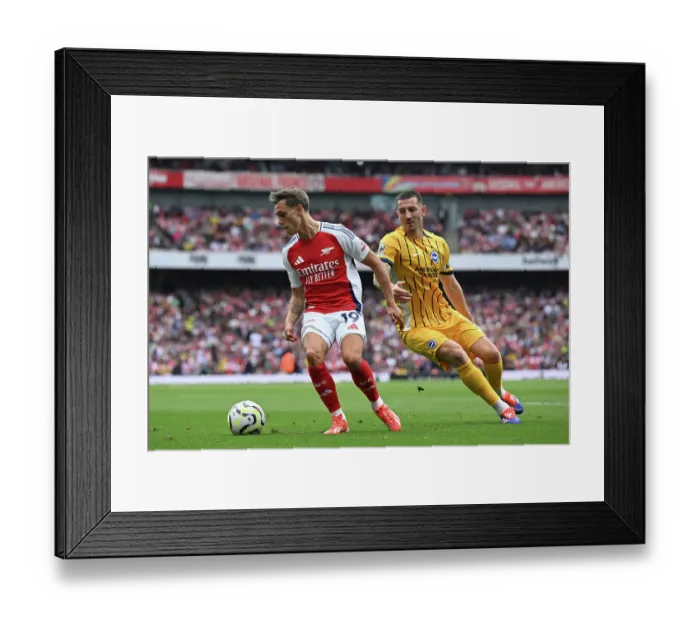 Framed Print : Arsenal FC v Brighton & Hove Albion FC - Premier League Arsenal FC v Brighton & Hove Albion FC - Premier League
