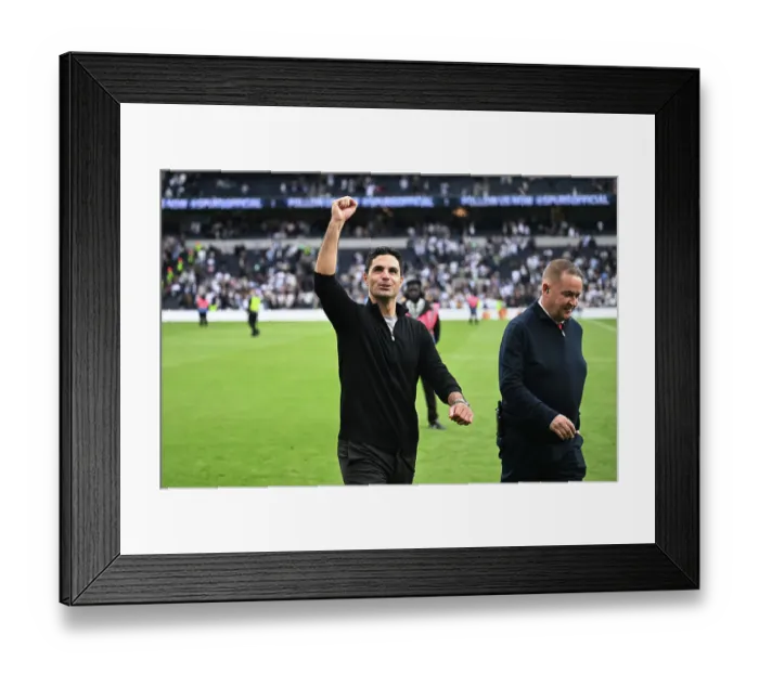 Framed Print : Tottenham Hotspur FC v Arsenal FC - Premier League Framed Print : Tottenham Hotspur FC v Arsenal FC - Premier League