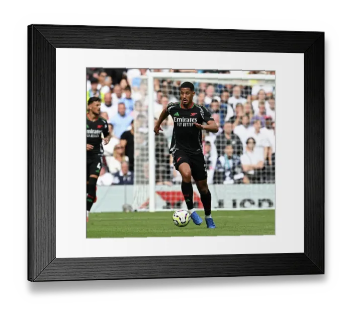 Framed Print : Tottenham Hotspur FC v Arsenal FC - Premier League Framed Print : Tottenham Hotspur FC v Arsenal FC - Premier League