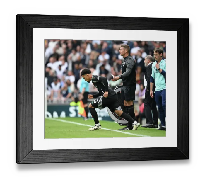 Framed Print : Tottenham Hotspur FC v Arsenal FC - Premier League