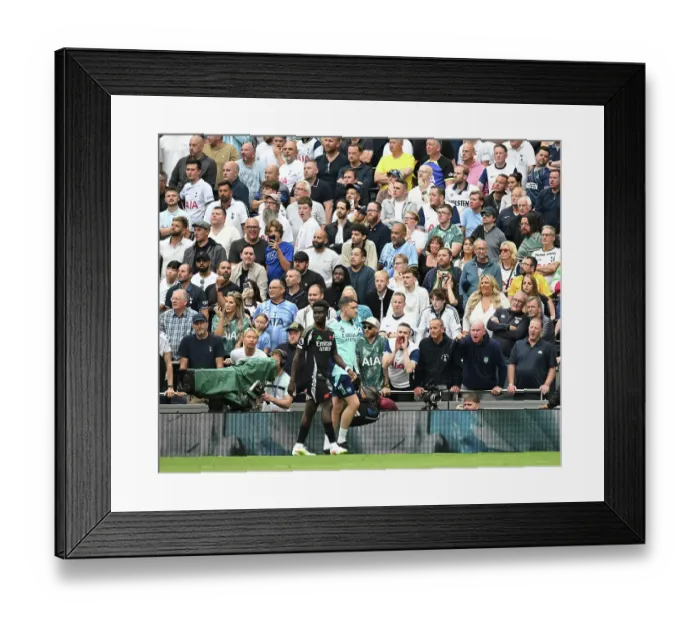 Framed Print : Tottenham Hotspur FC v Arsenal FC - Premier League