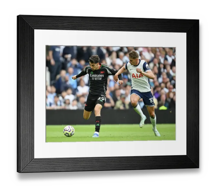 Framed Print : Tottenham Hotspur FC v Arsenal FC - Premier League