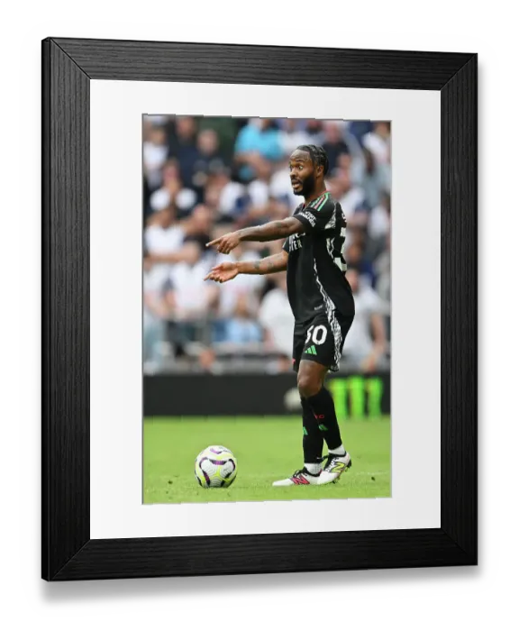 Framed Print : Tottenham Hotspur FC v Arsenal FC - Premier League
