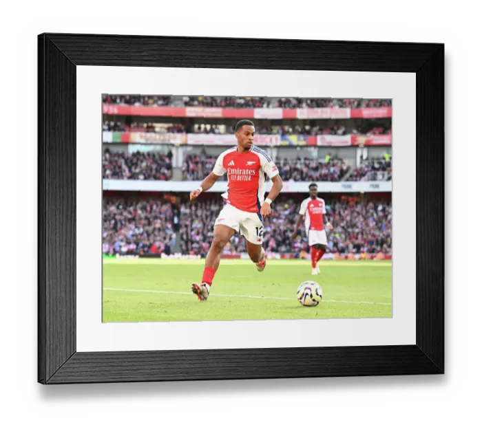 Framed Print : Arsenal FC v Leicester City FC - Premier League Framed Print : Arsenal FC v Leicester City FC - Premier League