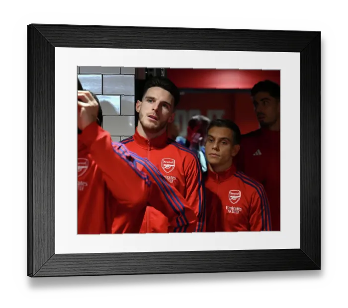 Framed Print : Arsenal FC v Leicester City FC - Premier League Framed Print : Arsenal FC v Leicester City FC - Premier League