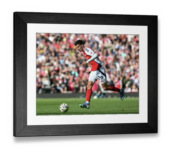 Framed Print : Arsenal FC v Leicester City FC - Premier League Framed Print : Arsenal FC v Leicester City FC - Premier League