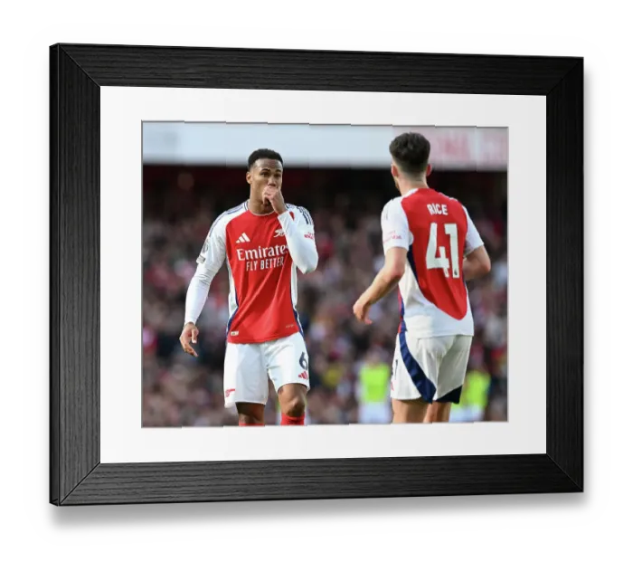 Framed Print : Arsenal FC v Leicester City FC - Premier League Framed Print : Arsenal FC v Leicester City FC - Premier League