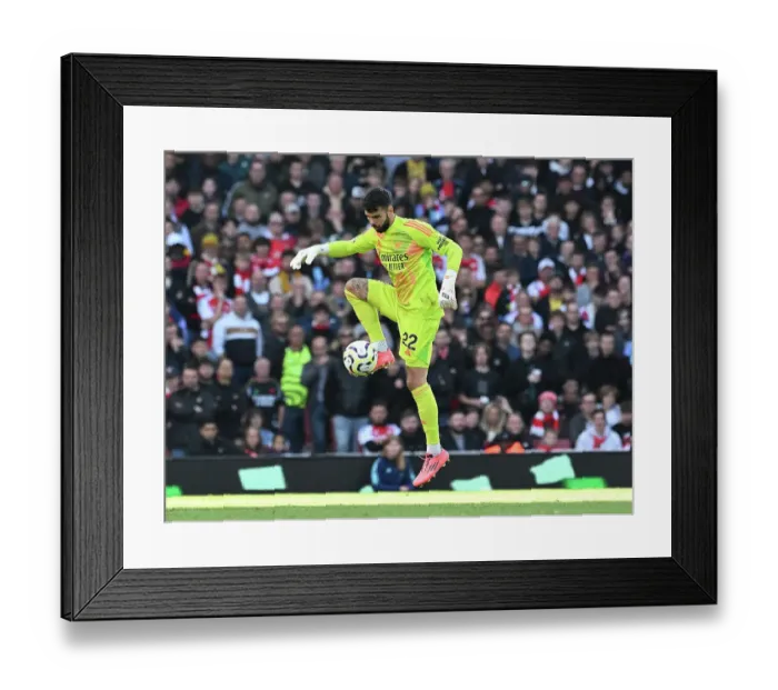 Framed Print : Arsenal FC v Leicester City FC - Premier League Framed Print : Arsenal FC v Leicester City FC - Premier League