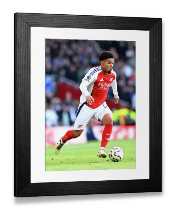 Framed Print : Arsenal FC v Leicester City FC - Premier League Framed Print : Arsenal FC v Leicester City FC - Premier League