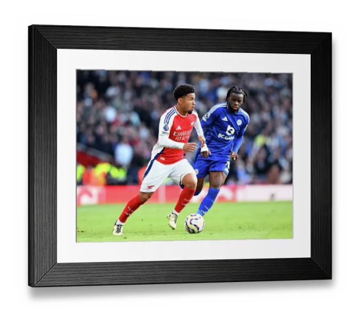 Framed Print : Arsenal FC v Leicester City FC - Premier League Framed Print : Arsenal FC v Leicester City FC - Premier League