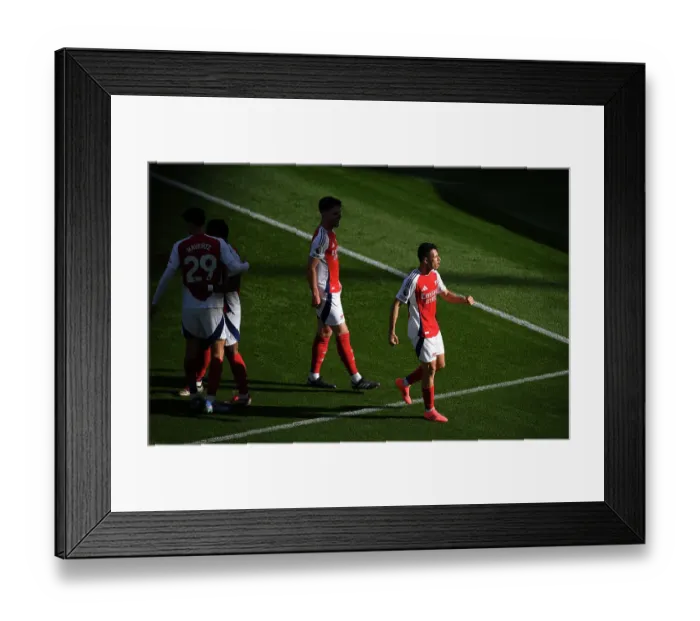 Framed Print : Arsenal FC v Leicester City FC - Premier League