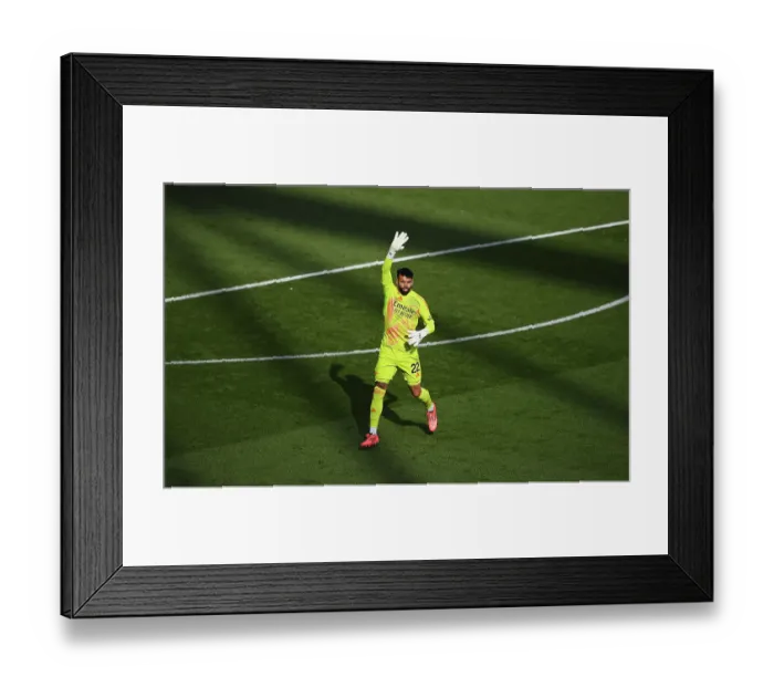 Framed Print : Arsenal FC v Leicester City FC - Premier League