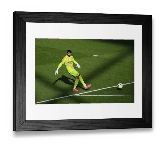 Framed Print : Arsenal FC v Leicester City FC - Premier League