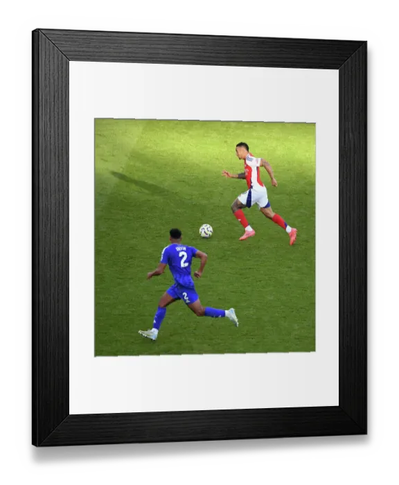 Framed Print : Arsenal FC v Leicester City FC - Premier League