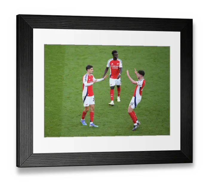 Framed Print : Arsenal FC v Leicester City FC - Premier League
