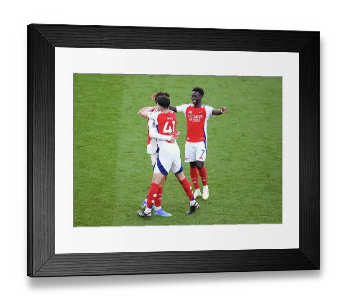 Framed Print : Arsenal FC v Leicester City FC - Premier League