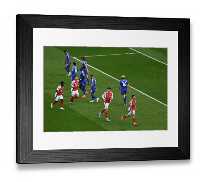 Framed Print : Arsenal FC v Leicester City FC - Premier League Framed Print : Arsenal FC v Leicester City FC - Premier League