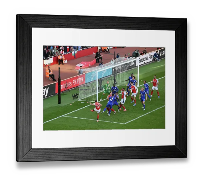 Framed Print : Arsenal FC v Leicester City FC - Premier League