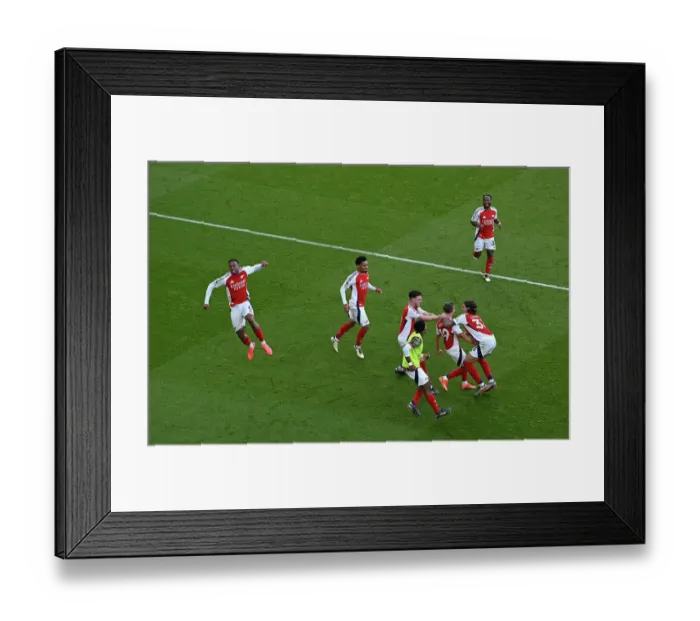 Framed Print : Arsenal FC v Leicester City FC - Premier League