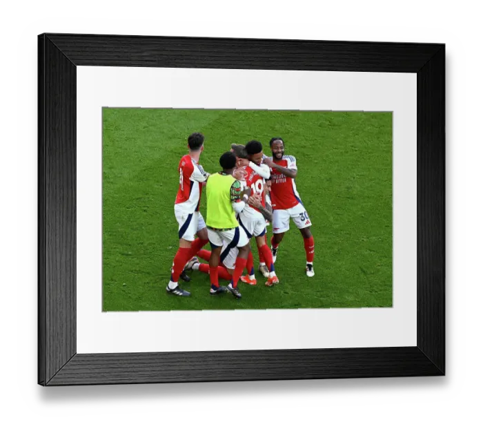 Framed Print : Arsenal FC v Leicester City FC - Premier League