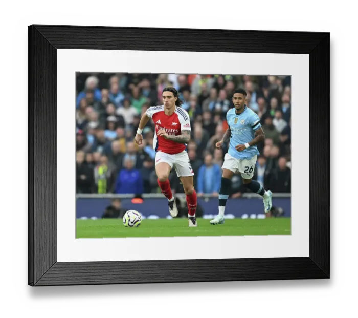 Framed Print : Manchester City FC v Arsenal FC - Premier League