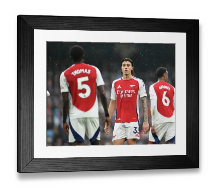 Framed Print : Manchester City FC v Arsenal FC - Premier League
