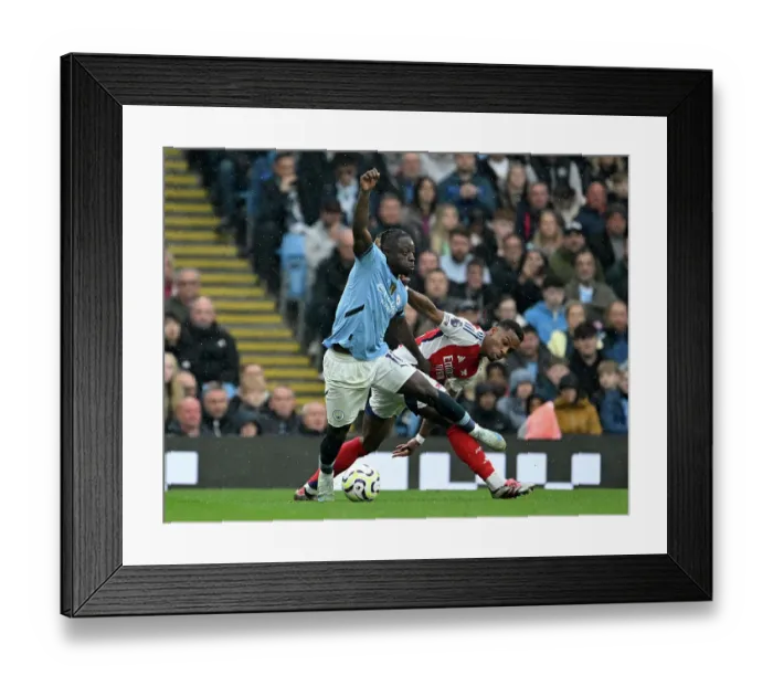 Framed Print : Manchester City FC v Arsenal FC - Premier League Framed Print : Manchester City FC v Arsenal FC - Premier League